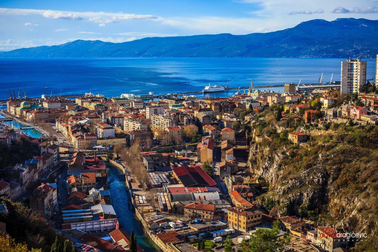 Conty Apartment Rijeka Exteriör bild