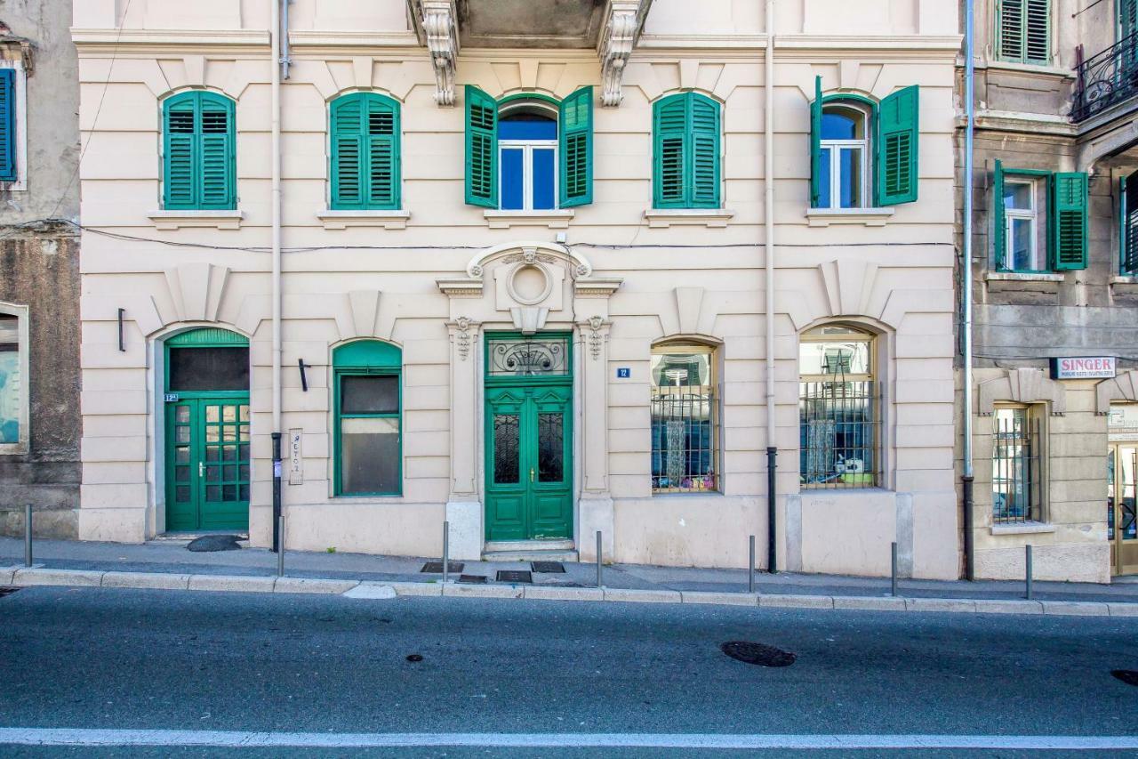 Conty Apartment Rijeka Exteriör bild